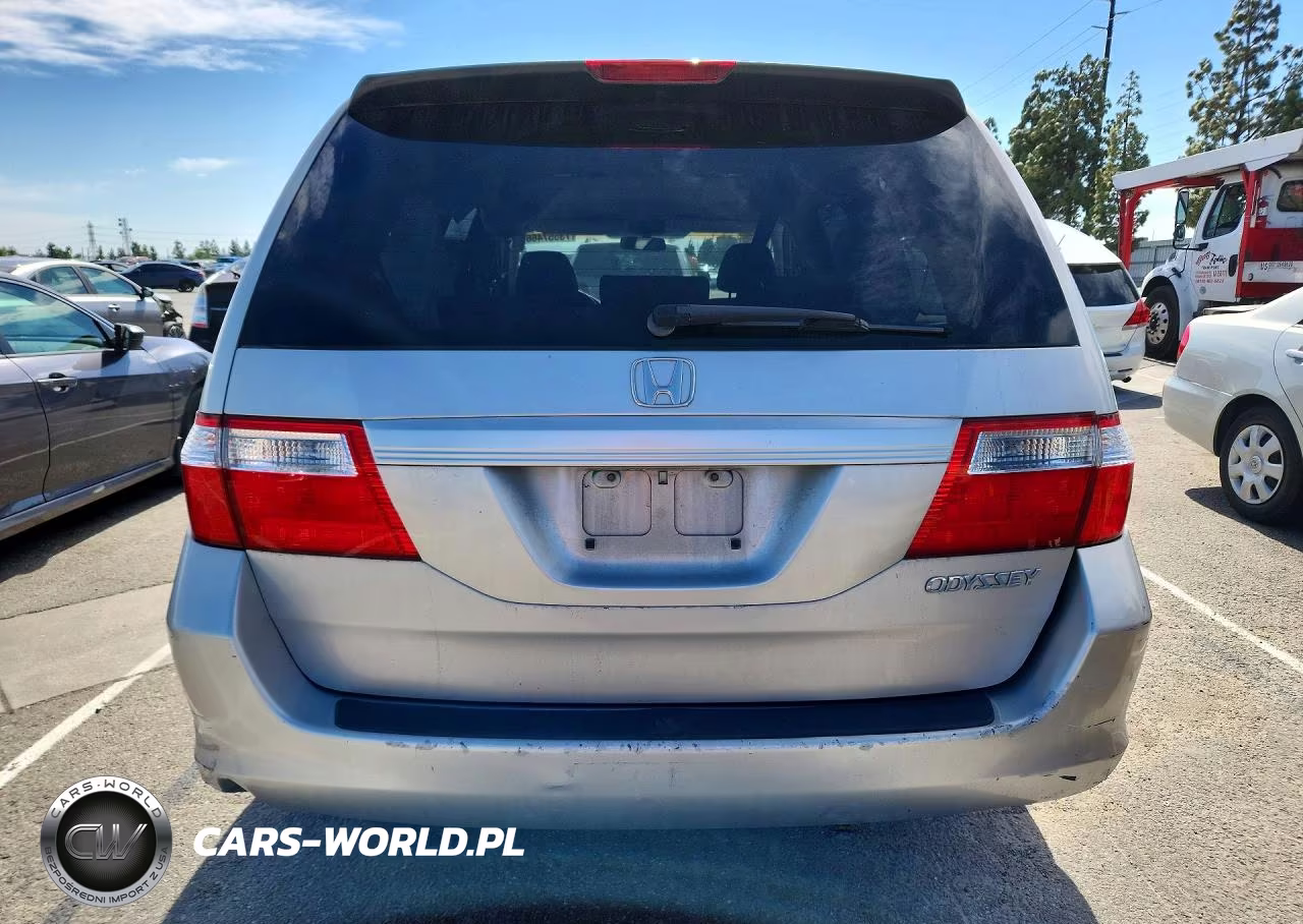 2005 Honda Odyssey Lx VIN:5FNRL38235B074205 - 6