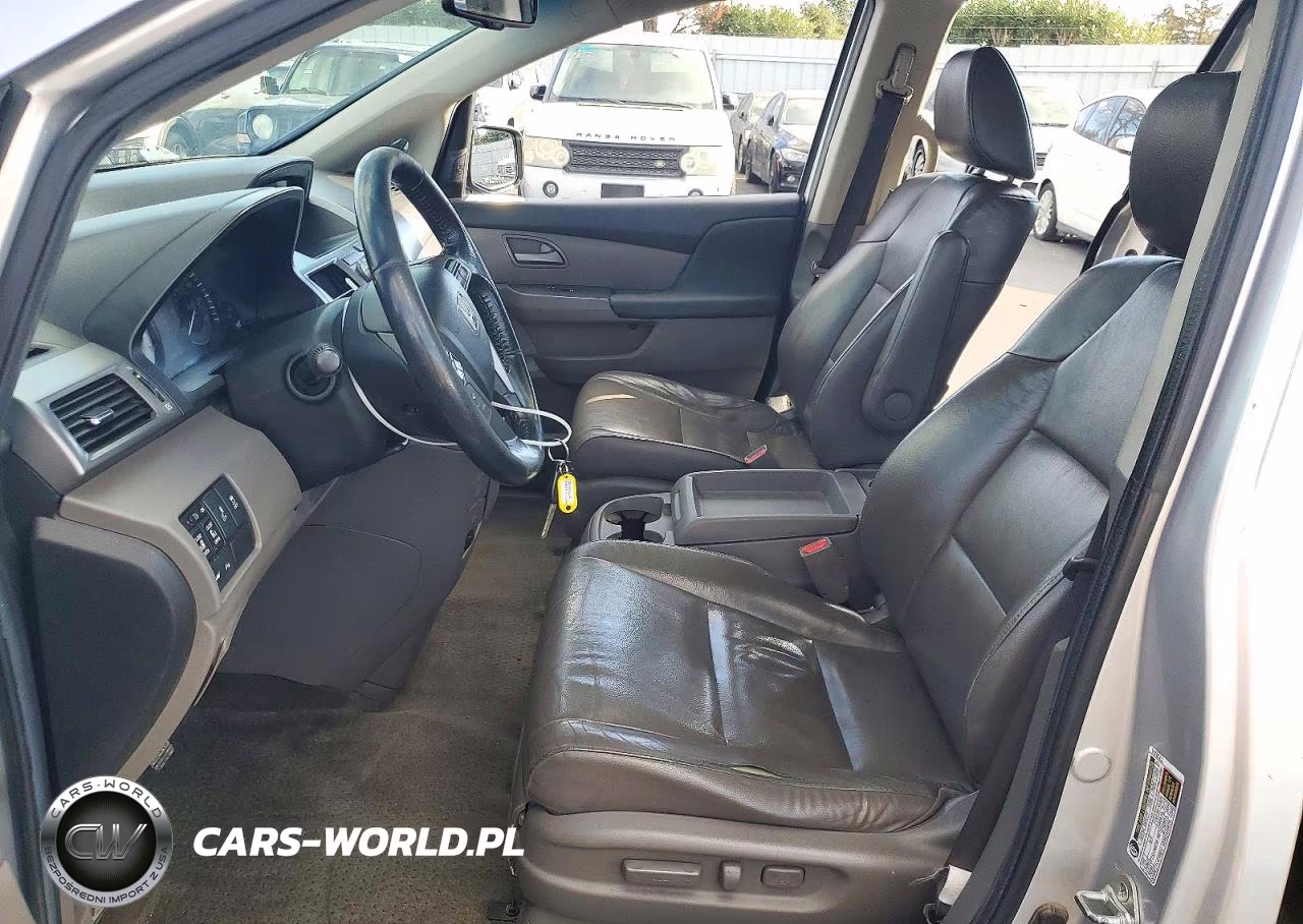 2012 Honda Odyssey Touring VIN:5FNRL5H90CB128324 - 7