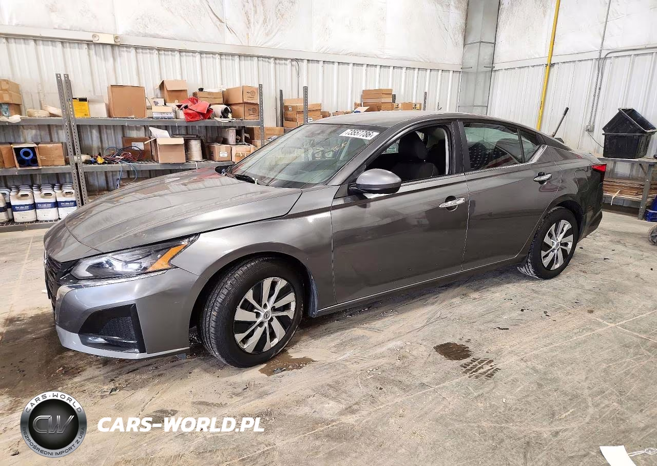 2023 Nissan Altima S