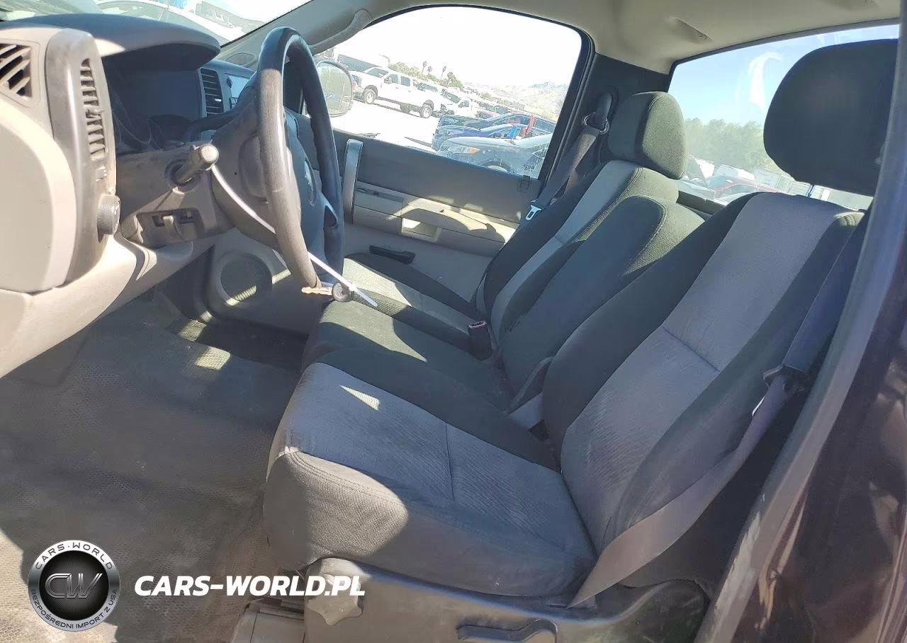 2009 Chevrolet Silverado C1500 VIN:1GCEC14X09Z230401 - 7