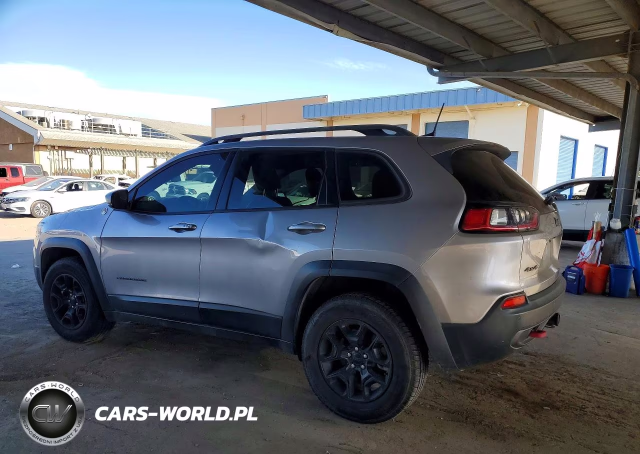 2019 Jeep Cherokee Trailhawk VIN:1C4PJMBN9KD182921 - 2