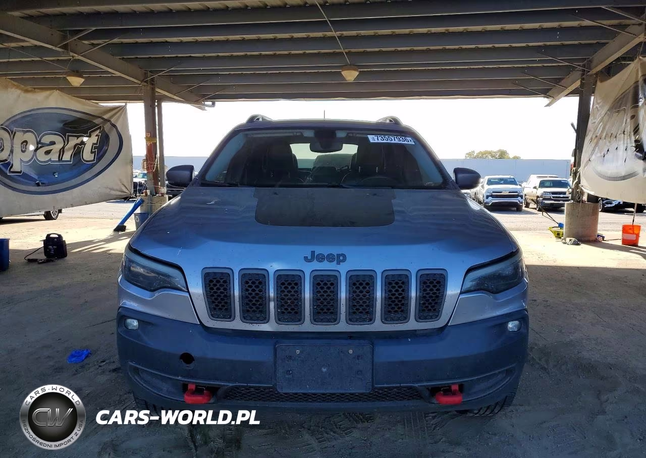 2019 Jeep Cherokee Trailhawk VIN:1C4PJMBN9KD182921 - 5