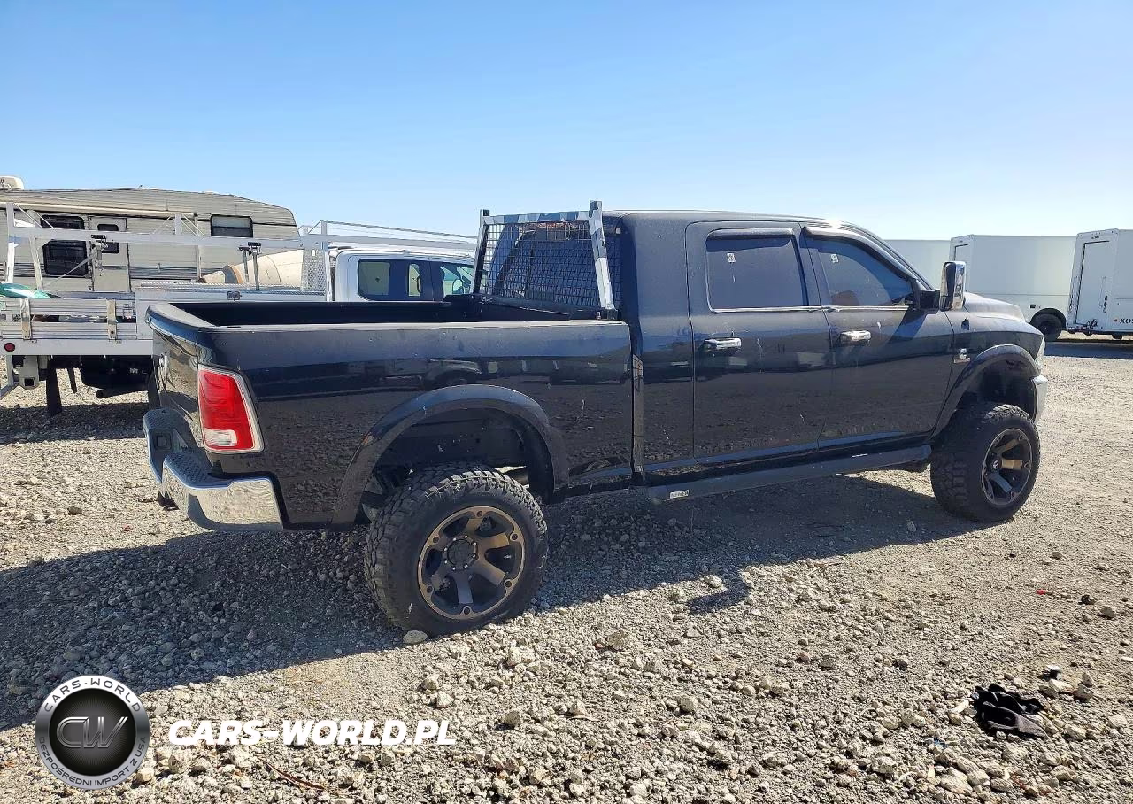 2018 Dodge Ram 3500 L - Trucks VIN:3C63R3ML0JG384956 - 3