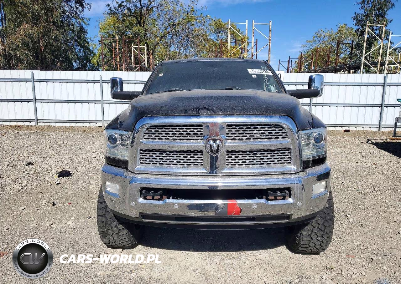2018 Dodge Ram 3500 L - Trucks VIN:3C63R3ML0JG384956 - 5