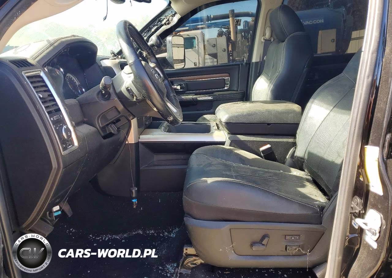 2018 Dodge Ram 3500 L - Trucks VIN:3C63R3ML0JG384956 - 7