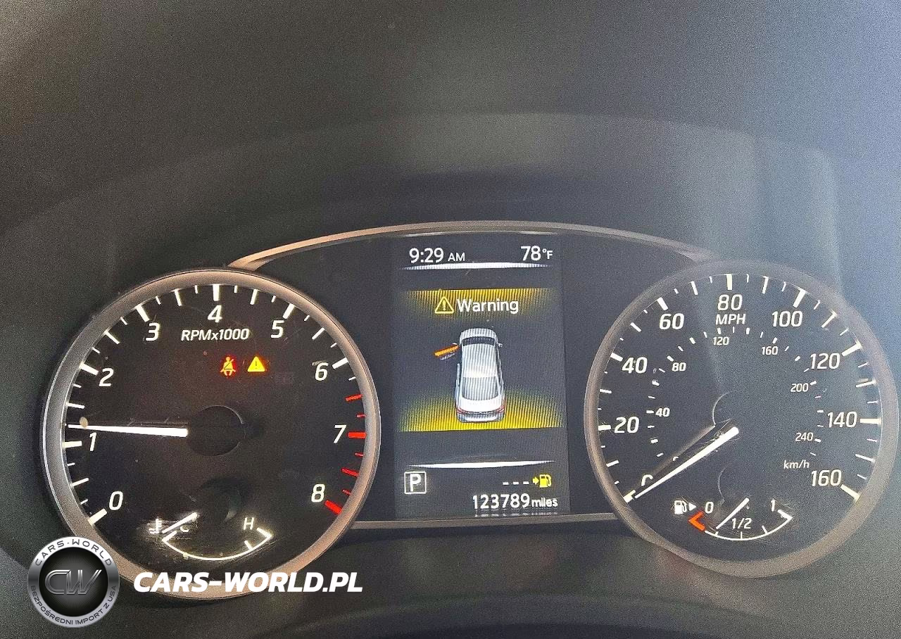 2017 Nissan Sentra Sv VIN:3N1AB7AP6HY332662 - 9