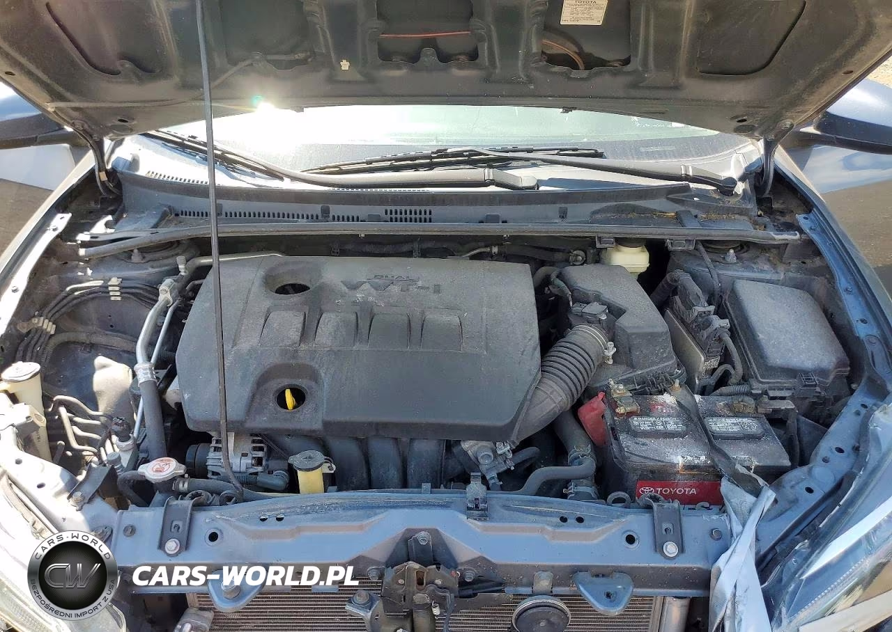 2018 Toyota Corolla L VIN:2T1BURHE0JC963814 - 11