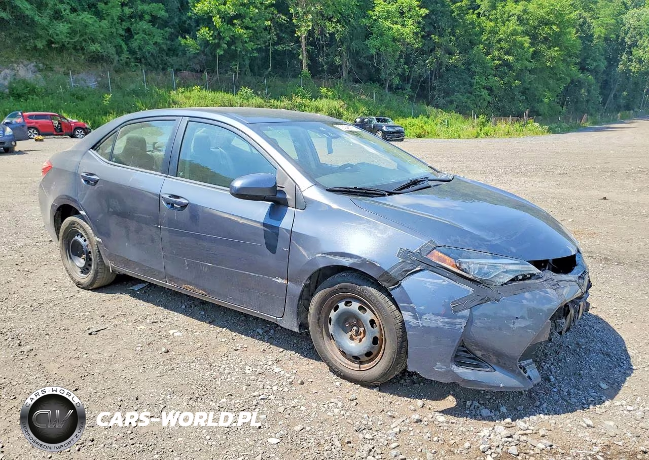 2018 Toyota Corolla L VIN:2T1BURHE0JC963814 - 4