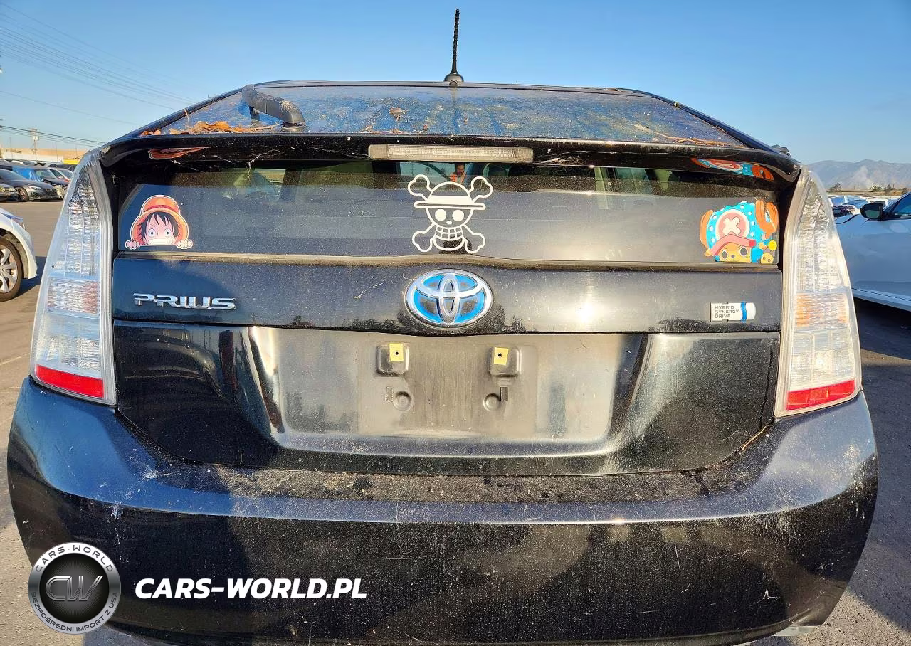 2011 Toyota Prius Two VIN:JTDKN3DU1B1477686 - 6