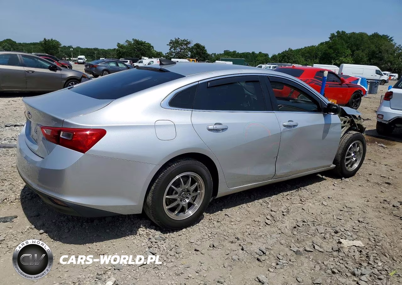 2018 Chevrolet Malibu Ls VIN:1G1ZB5ST6JF282951 - 3