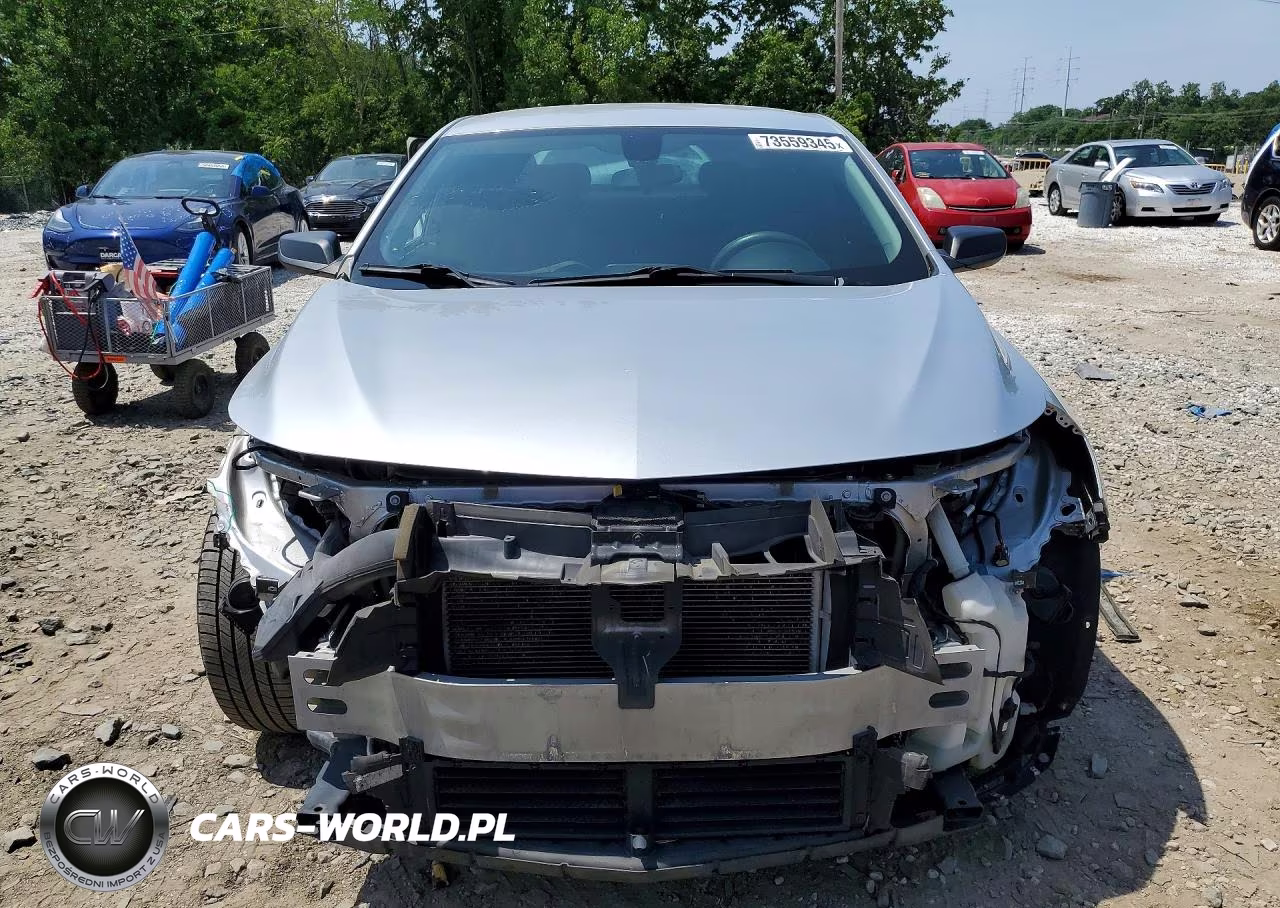 2018 Chevrolet Malibu Ls VIN:1G1ZB5ST6JF282951 - 5