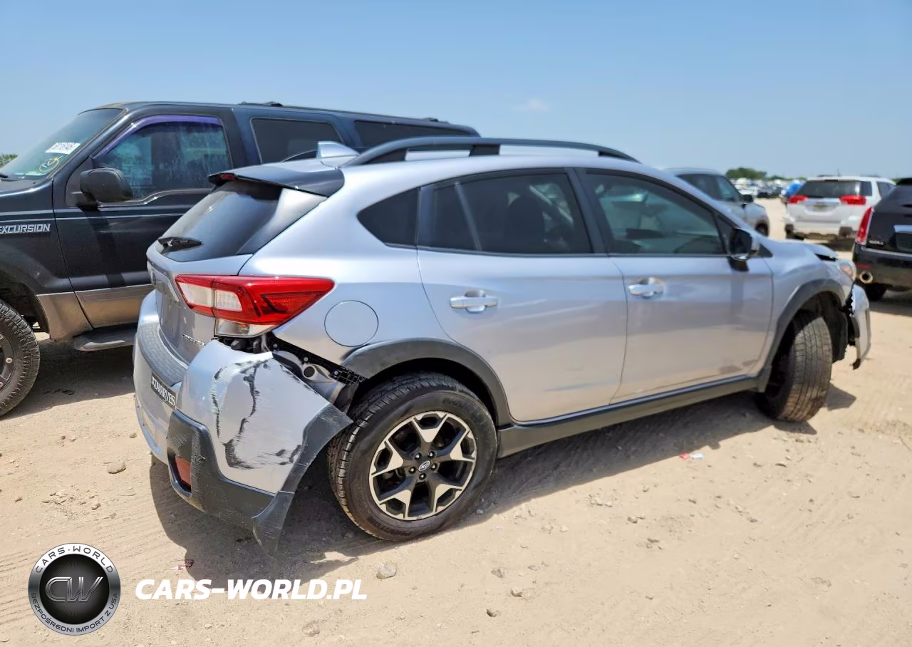 2019 Subaru Crosstrek Premium VIN:JF2GTACC1K8266330 - 3