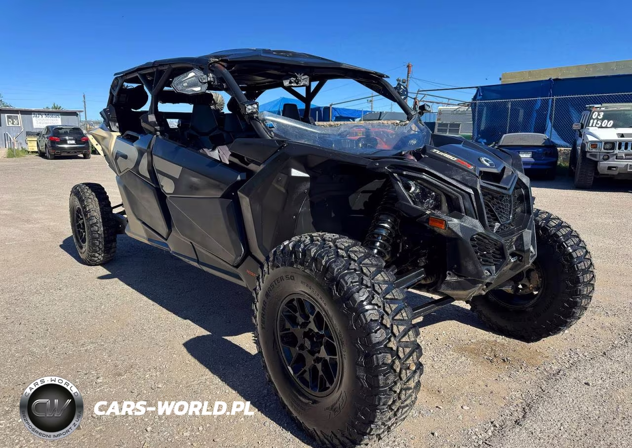 2023 Can-Am Maverick X3 Utility Vehicle VIN:3JBVKAV2XPE000396 - 1