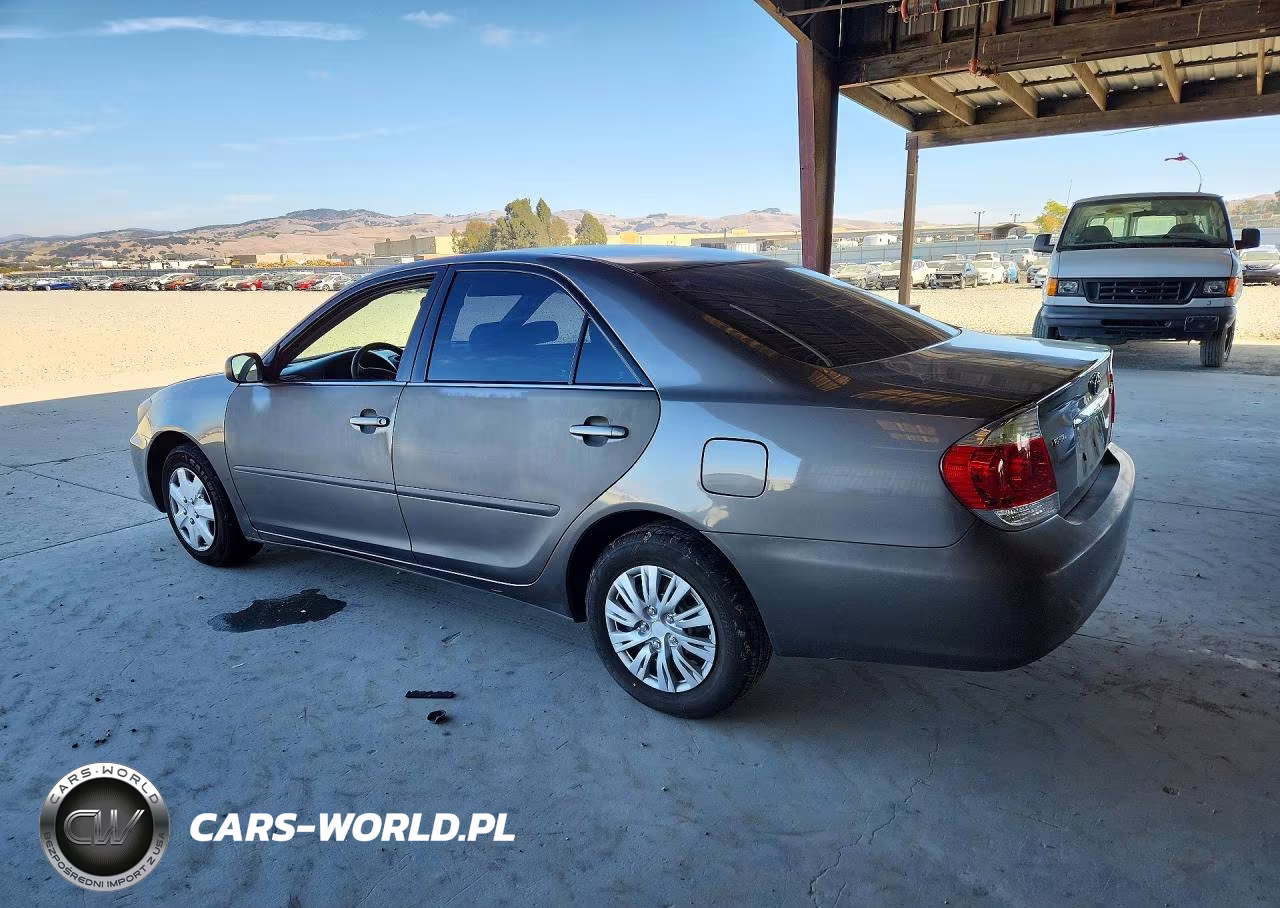 2005 Toyota Camry Standard VIN:4T1BE32KX5U944653 - 2