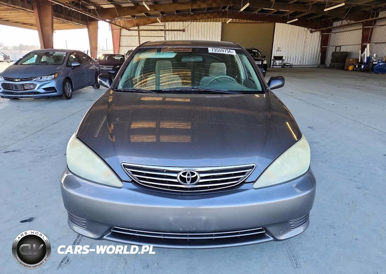 2005 Toyota Camry Standard VIN:4T1BE32KX5U944653 - 5