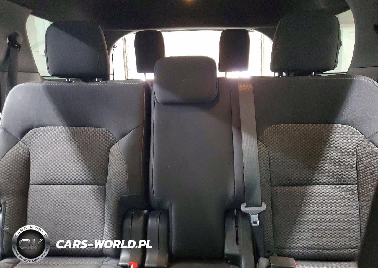 2019 Ford Explorer Xlt VIN:1FM5K8D82KGA92295 - 10