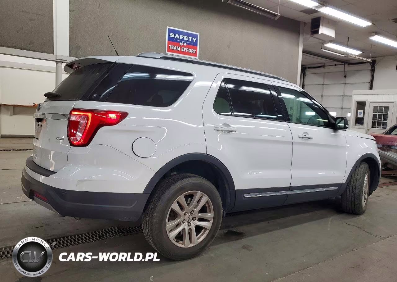 2019 Ford Explorer Xlt VIN:1FM5K8D82KGA92295 - 3
