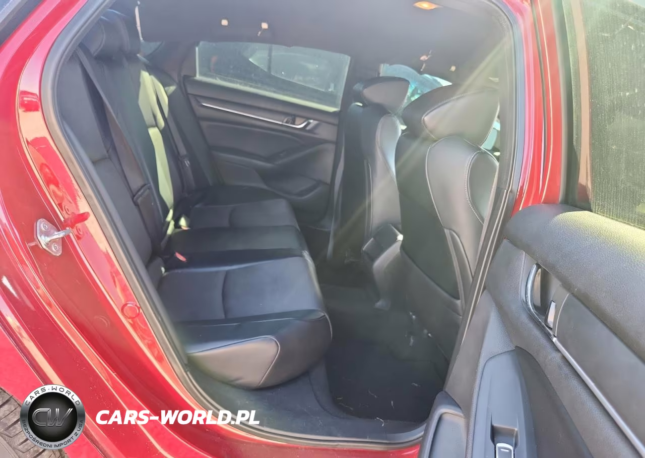 2018 Honda Accord Sport VIN:1HGCV1F32JA032936 - 10