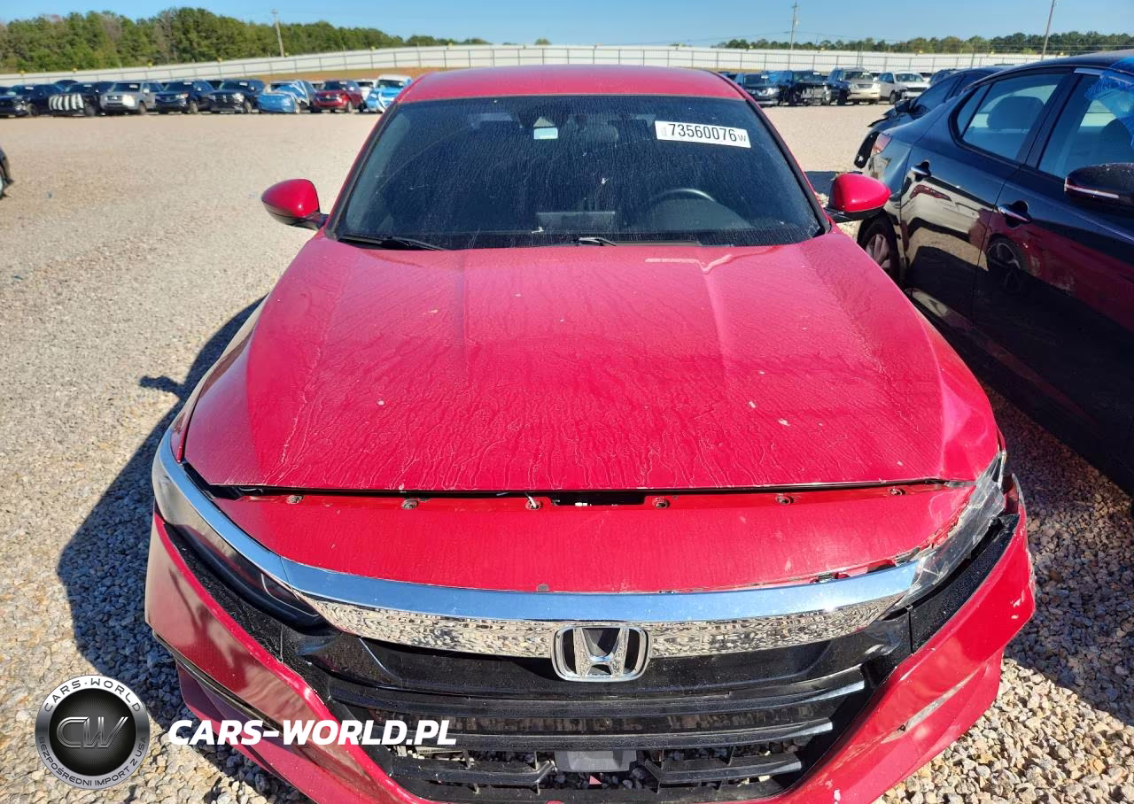 2018 Honda Accord Sport VIN:1HGCV1F32JA032936 - 5