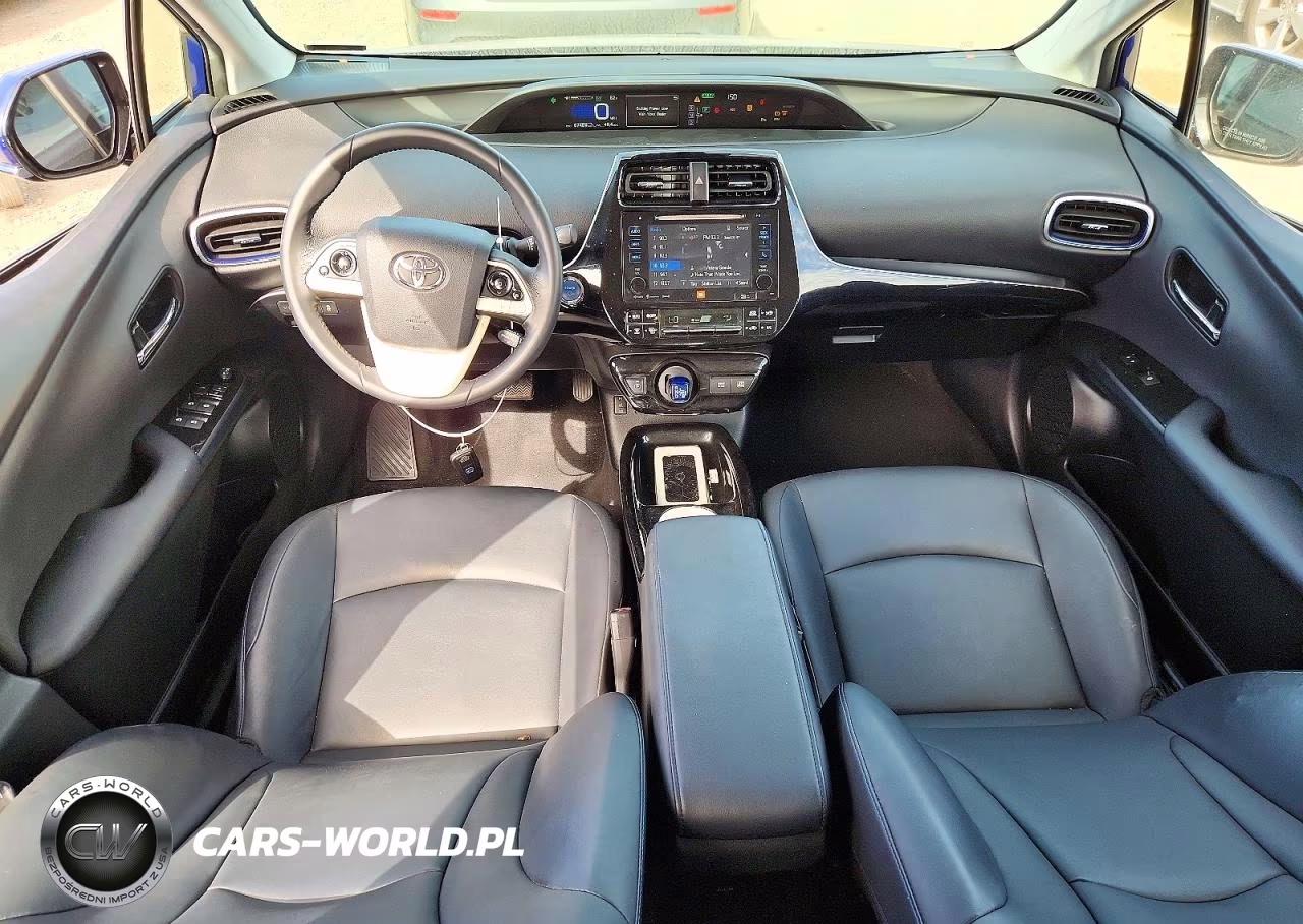2016 Toyota Prius Four Touring VIN:JTDKARFU1G3519197 - 8