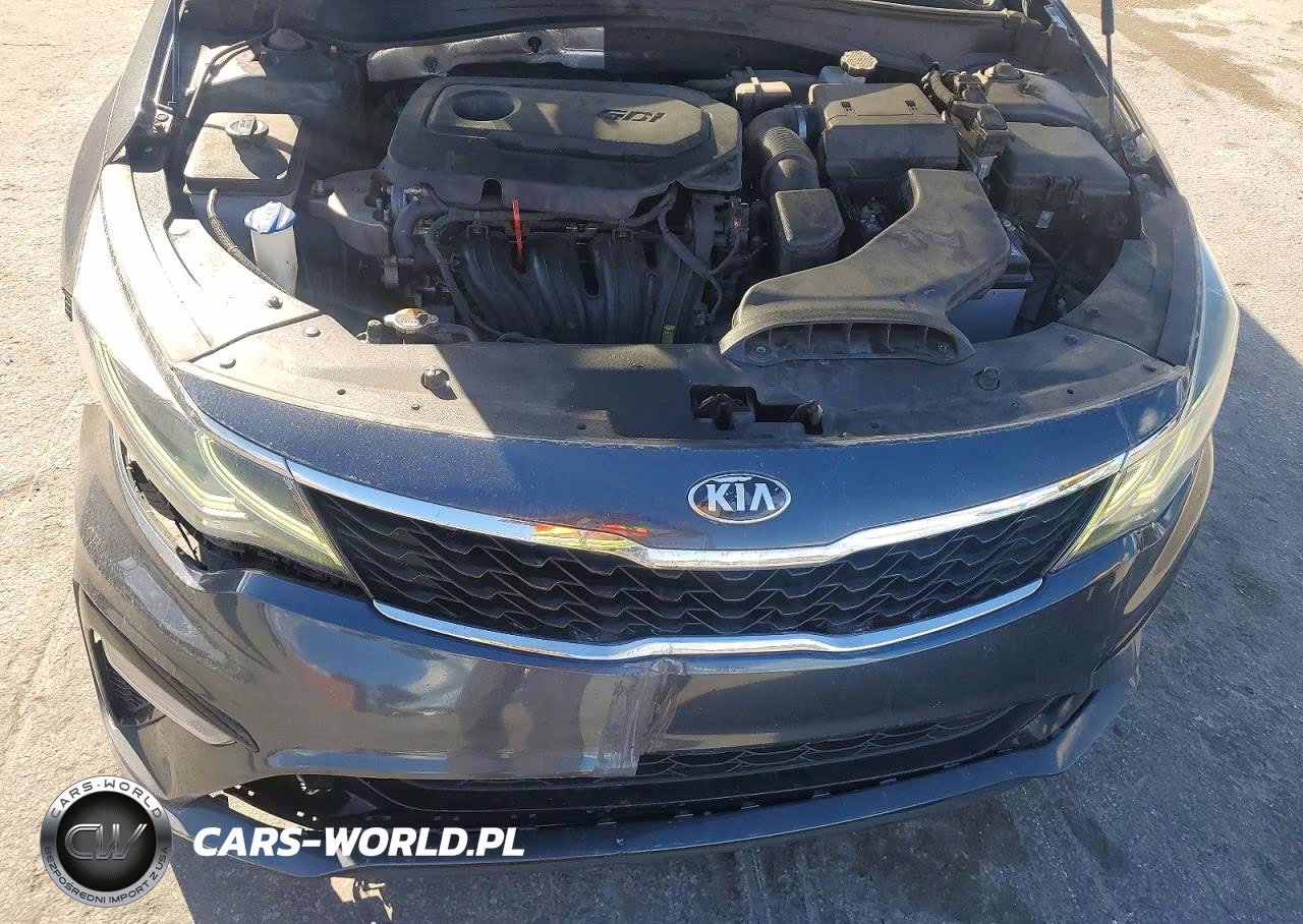 2020 Kia Optima S VIN:5XXGT4L35LG450832 - 11