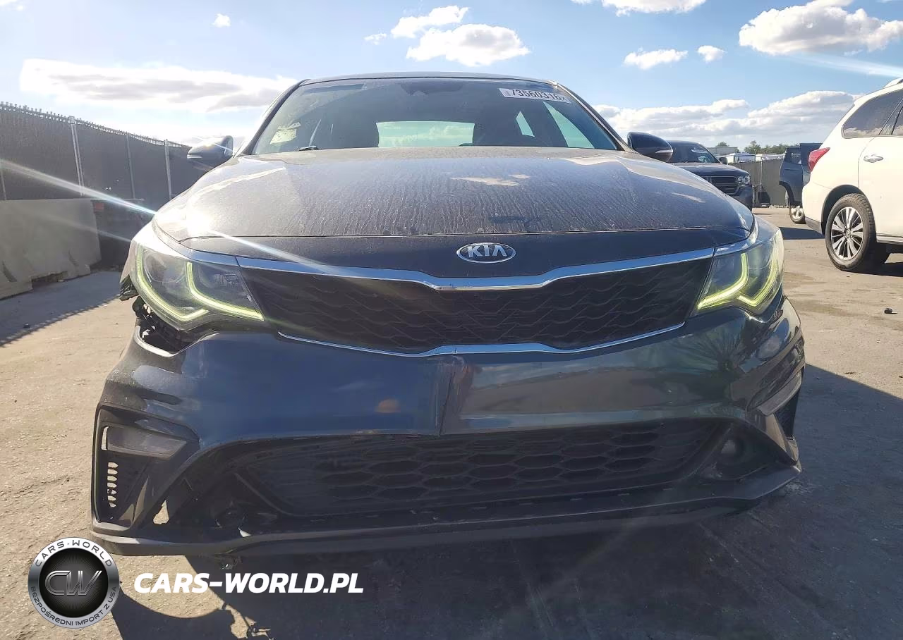 2020 Kia Optima S VIN:5XXGT4L35LG450832 - 5