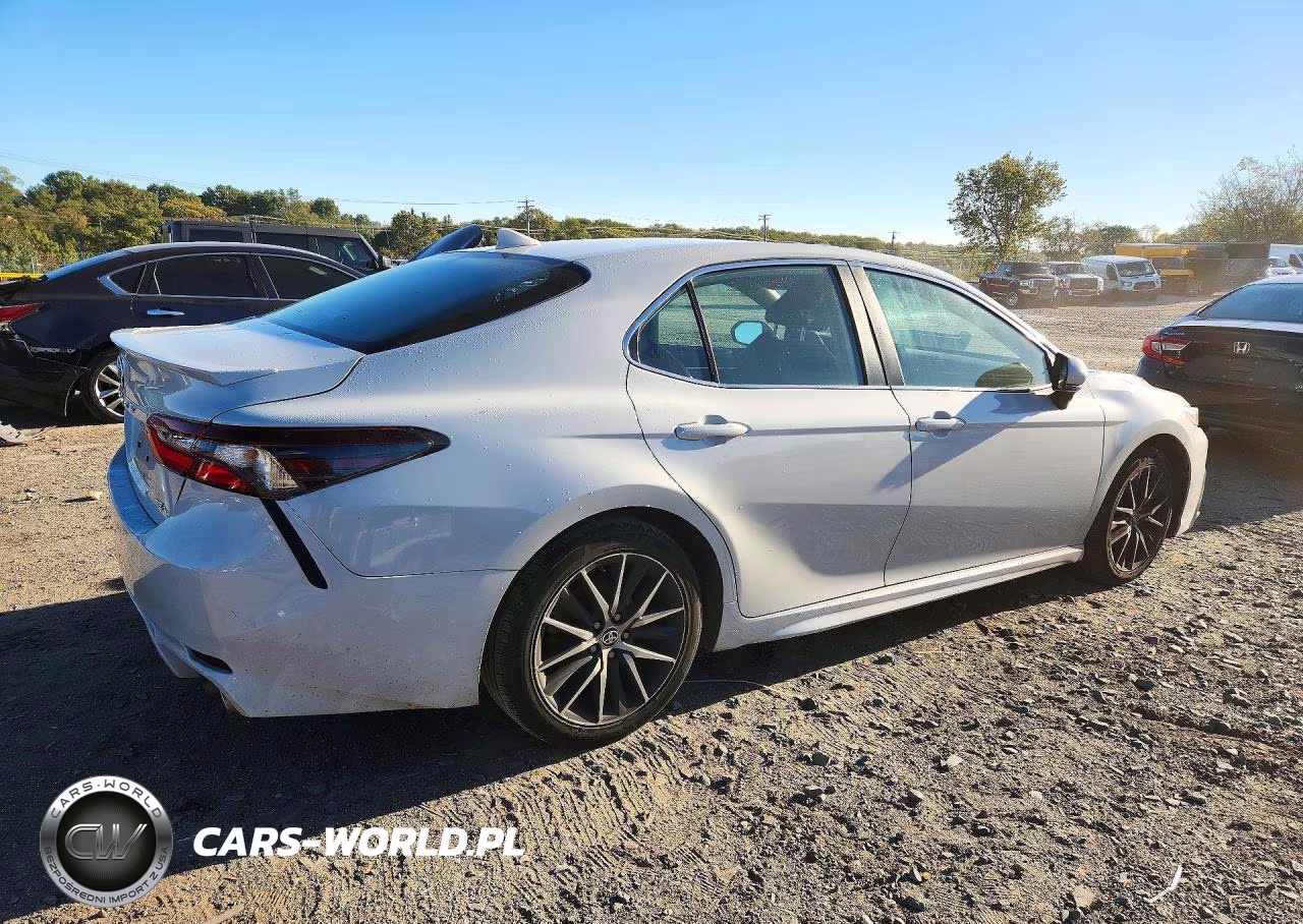 2024 Toyota Camry Se VIN:4T1G11AK1RU204003 - 3