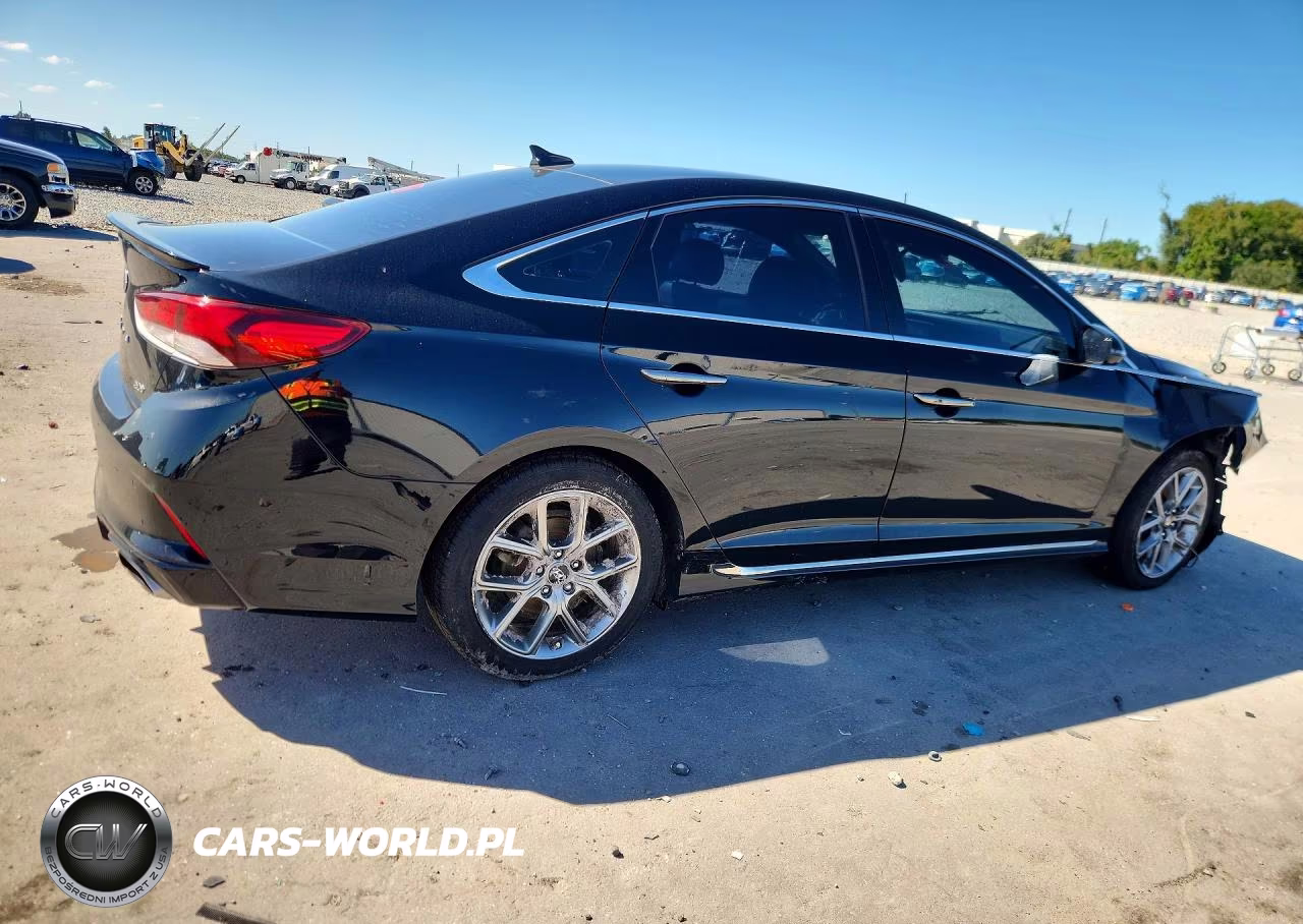 2018 Hyundai Sonata Limited 2.0T VIN:5NPE34AB2JH660338 - 3
