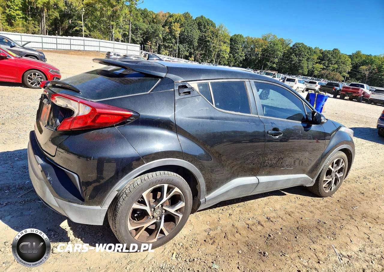 2018 Toyota C-Hr Xle VIN:NMTKHMBX3JR030786 - 3