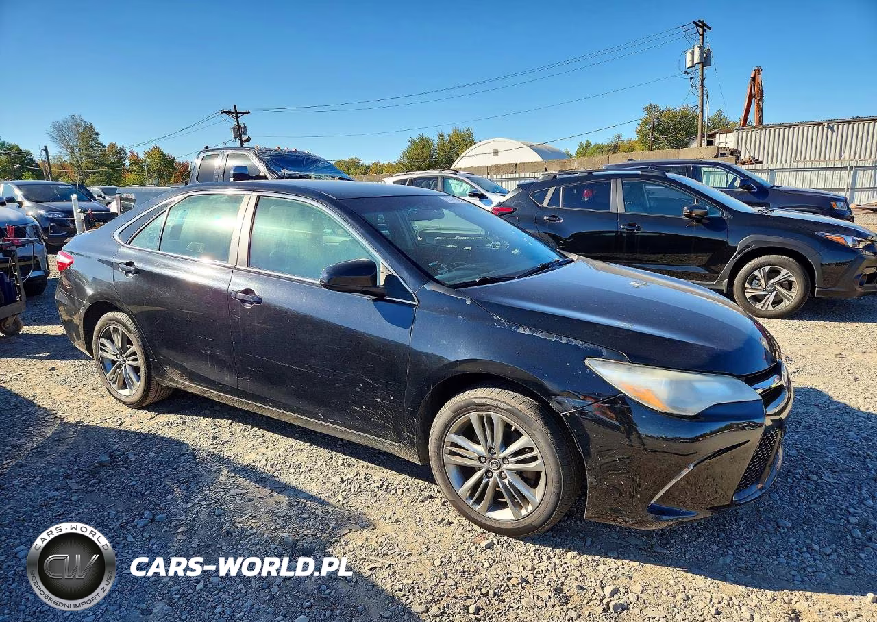 2017 Toyota Camry Se VIN:4T1BF1FK5HU687756 - 4