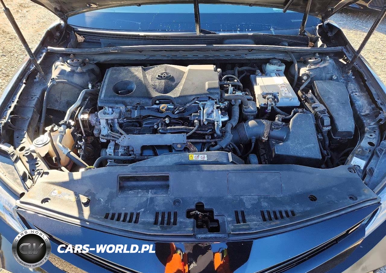 2018 Toyota Camry Le VIN:JTNB11HK1J3020528 - 11