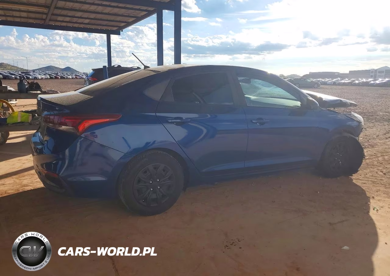 2018 Hyundai Accent Se VIN:3KPC24A32JE017799 - 3