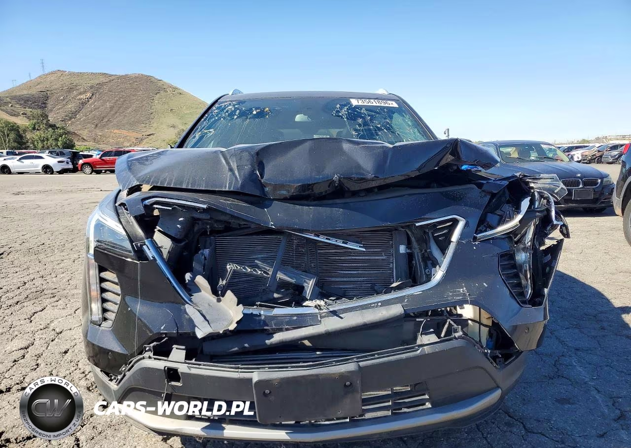 2019 Cadillac Xt4 Premium Luxury VIN:1GYFZCR41KF155206 - 5