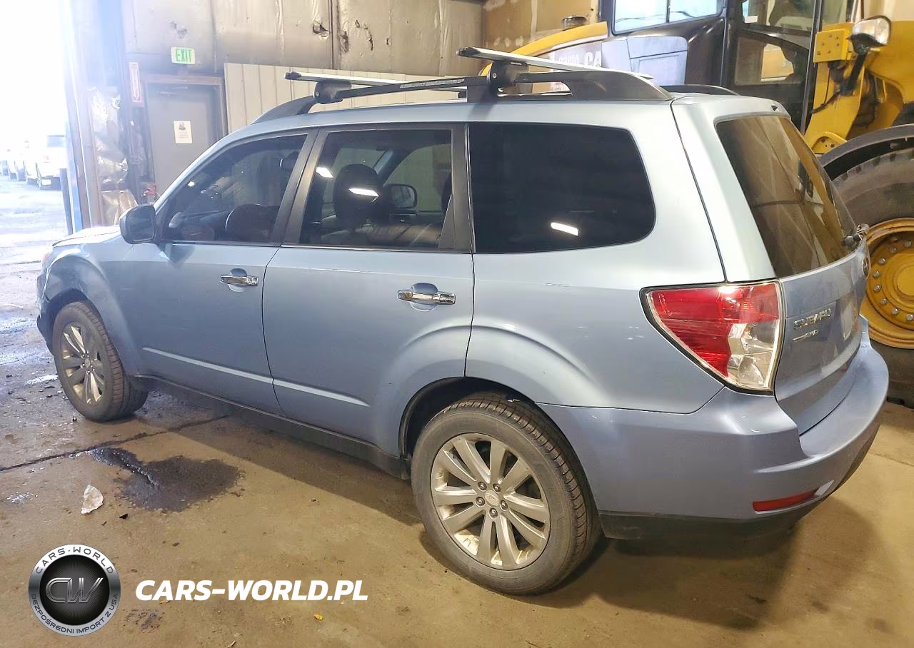 2012 Subaru Forester 2.5X Premium VIN:JF2SHADC5CH426012 - 2