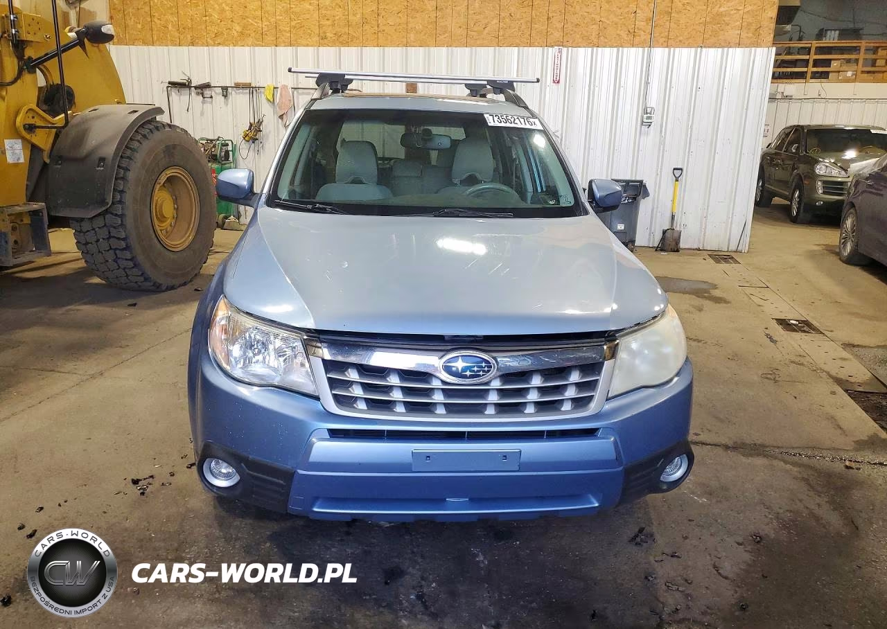 2012 Subaru Forester 2.5X Premium VIN:JF2SHADC5CH426012 - 5