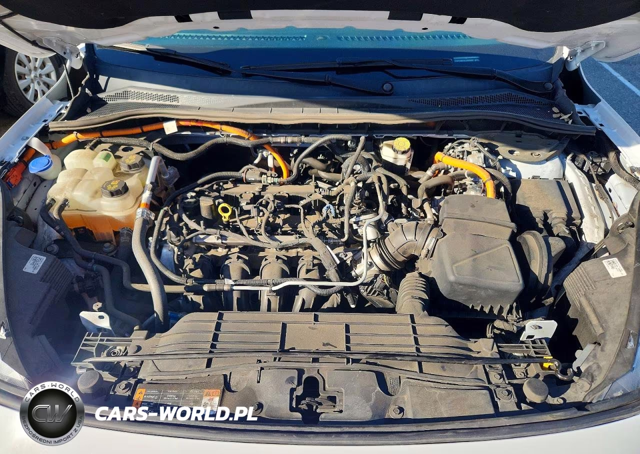 2020 Ford Escape Se Sport VIN:1FMCU0BZ3LUB69807 - 11