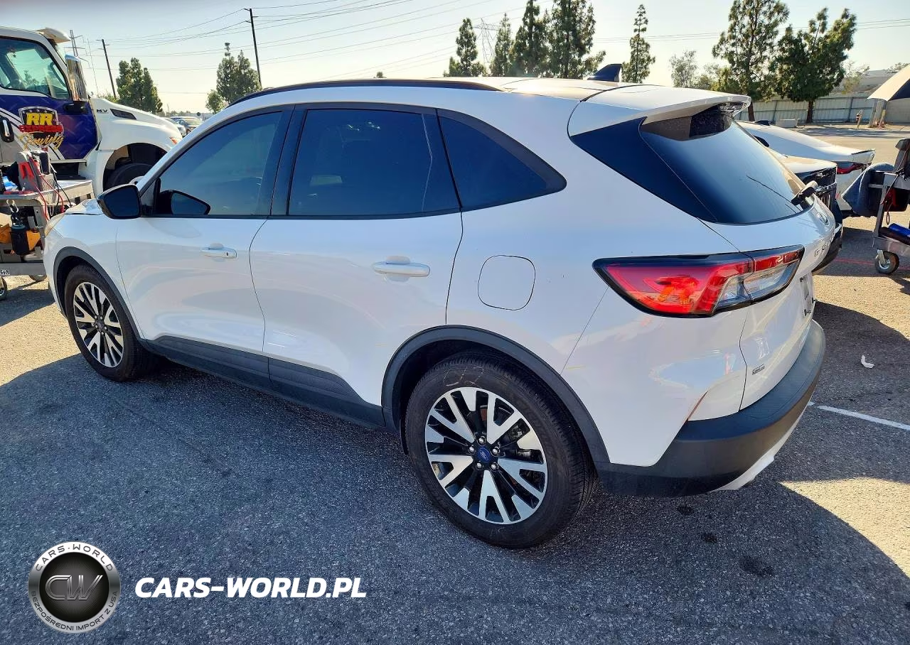 2020 Ford Escape Se Sport VIN:1FMCU0BZ3LUB69807 - 2