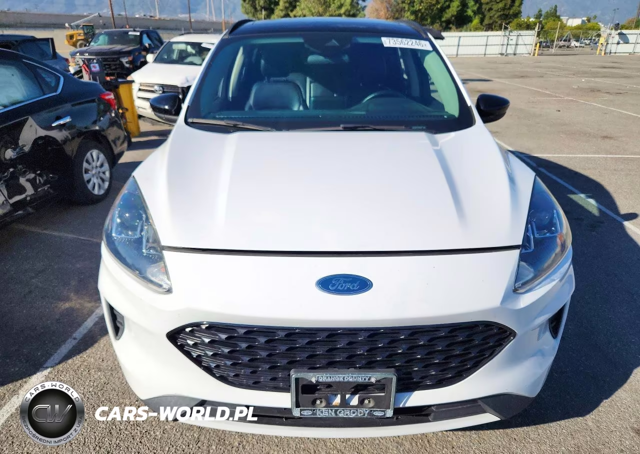 2020 Ford Escape Se Sport VIN:1FMCU0BZ3LUB69807 - 5