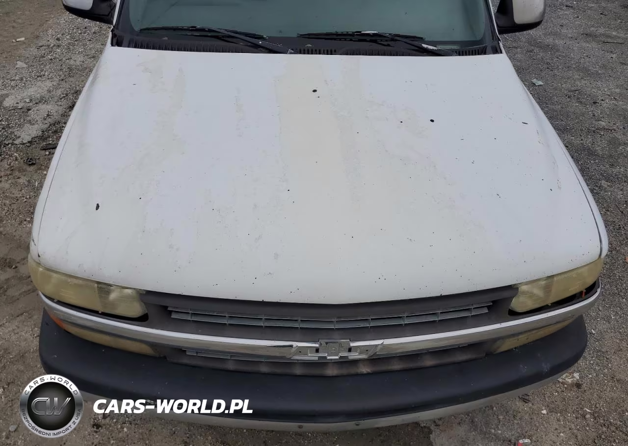 2000 Chevrolet Silverado C1500 VIN:2GCEC19V8Y1193077 - 11