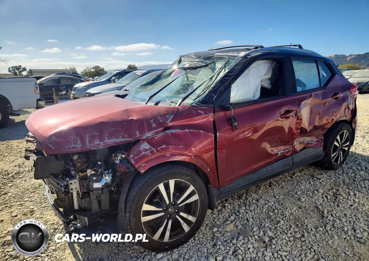 2018 Nissan Kicks Sv