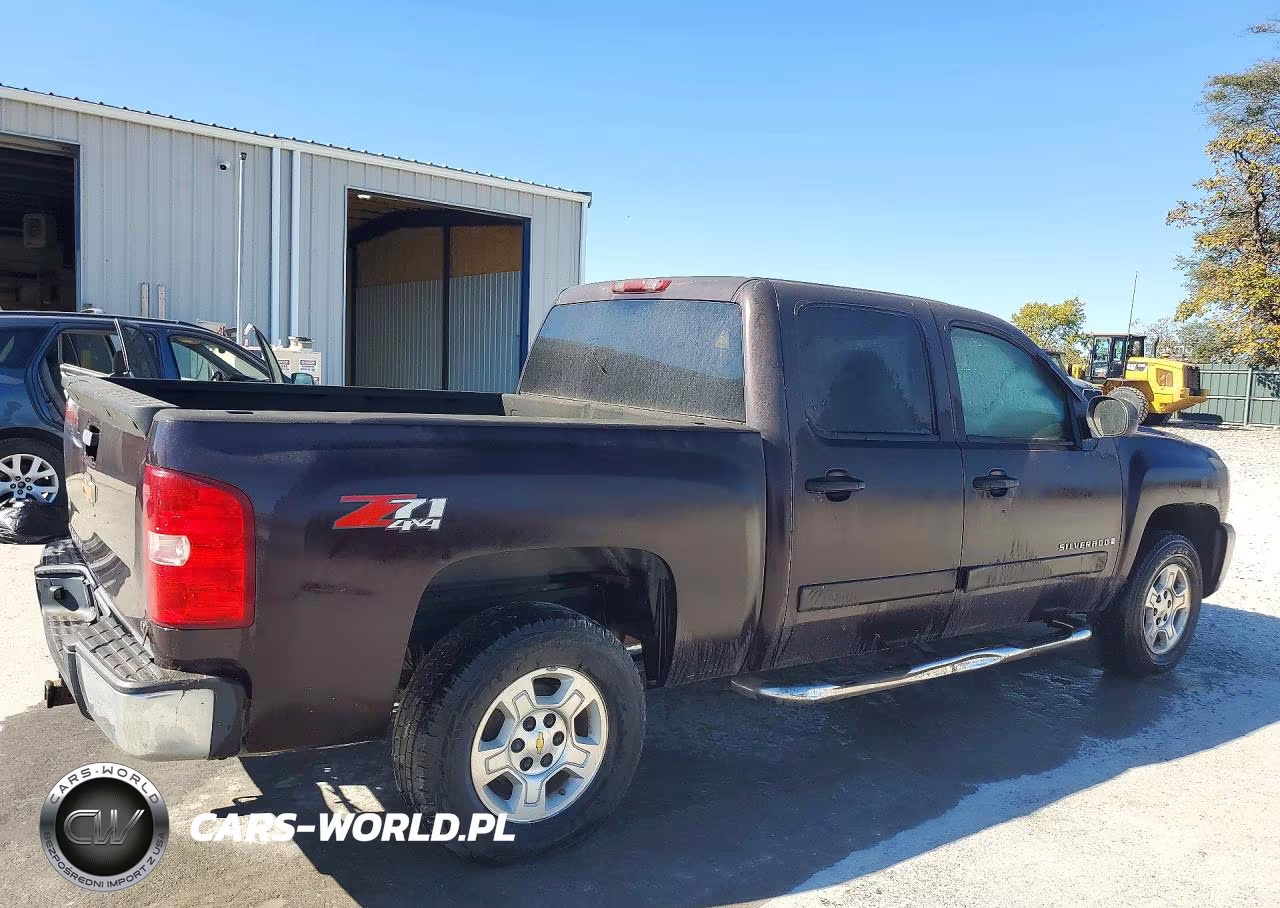 2008 Chevrolet Silverado K1500 VIN:2GCEK133081124295 - 3