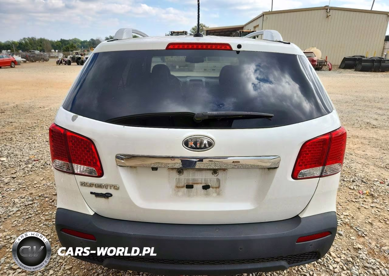 2011 Kia Sorento Lx VIN:5XYKT4A15BG162928 - 6