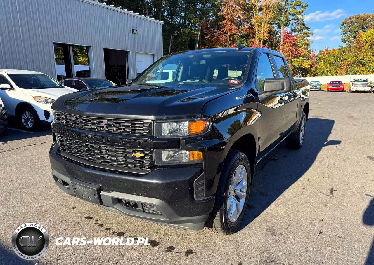 2021 Chevrolet Silverado K1500 Custom