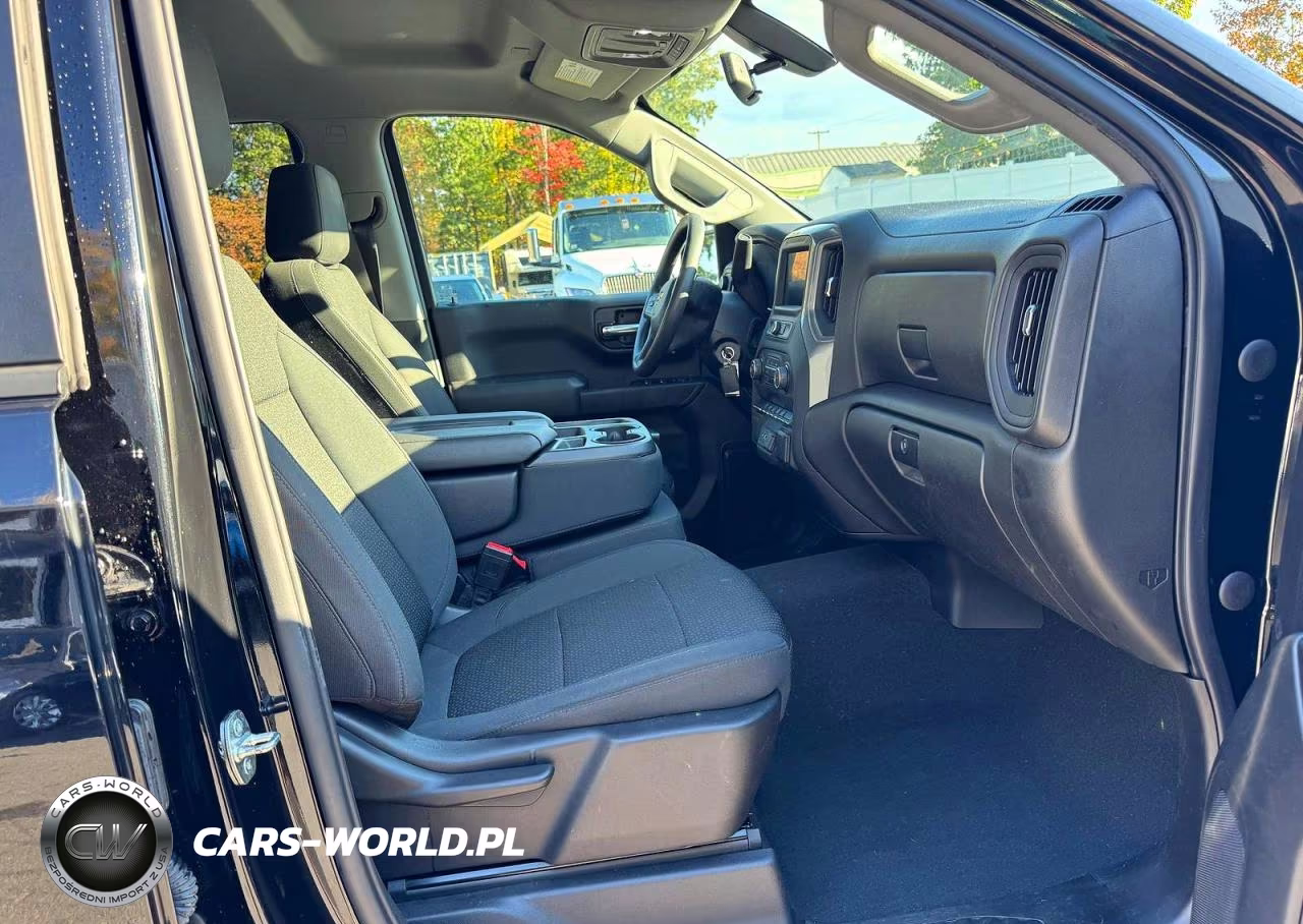 2021 Chevrolet Silverado K1500 Custom VIN:1GCPYBEK5MZ415653 - 11