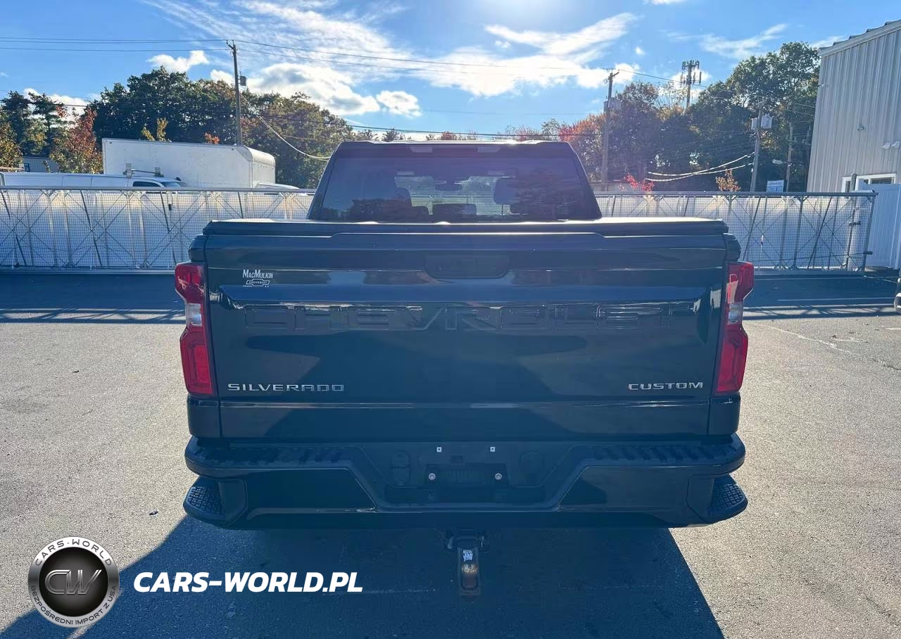 2021 Chevrolet Silverado K1500 Custom VIN:1GCPYBEK5MZ415653 - 9
