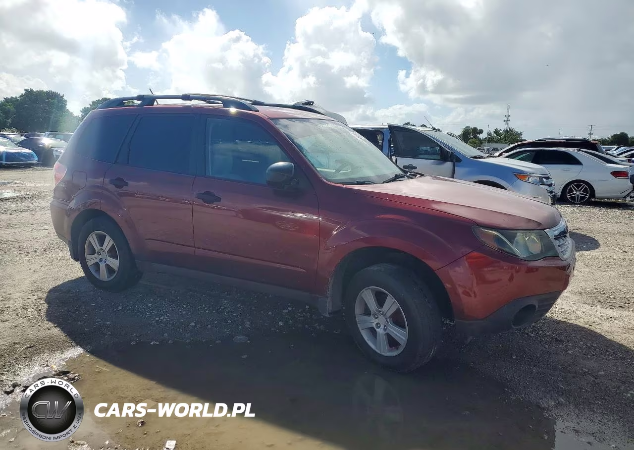 2011 Subaru Forester 2.5X VIN:JF2SHABC6BH755299 - 4