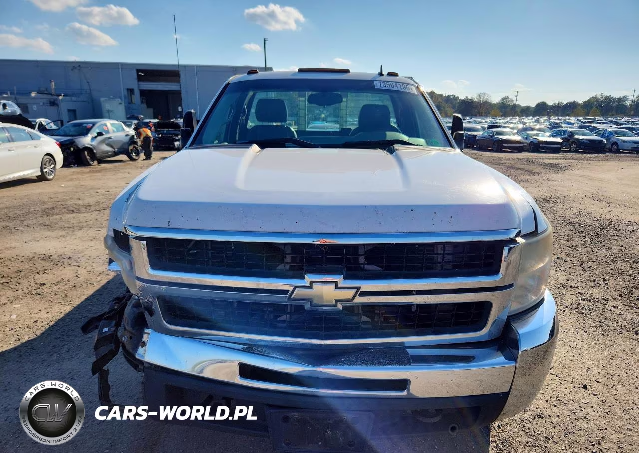 2008 Chevrolet Silverado C3500 VIN:1GBJC34608E143383 - 5