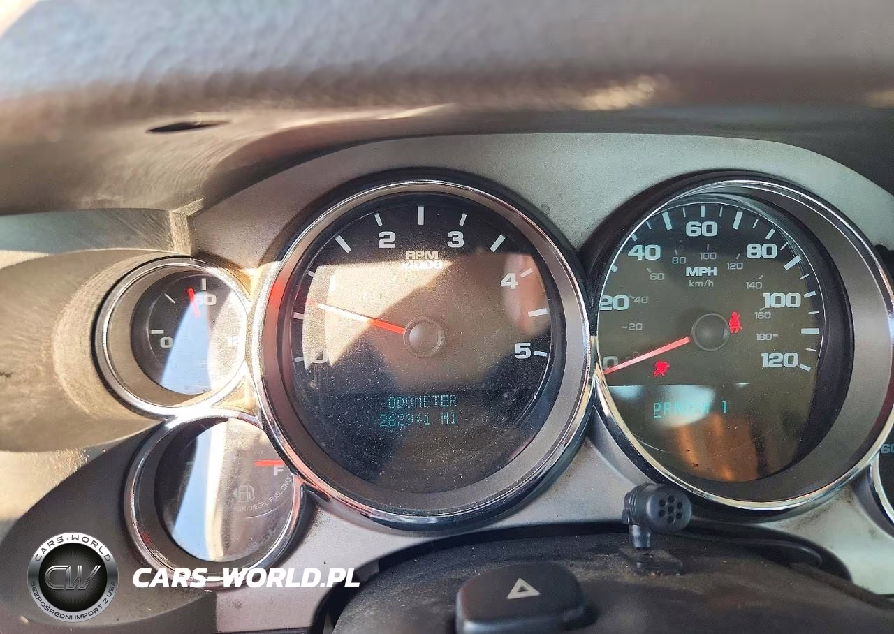 2008 Chevrolet Silverado C3500 VIN:1GBJC34608E143383 - 9