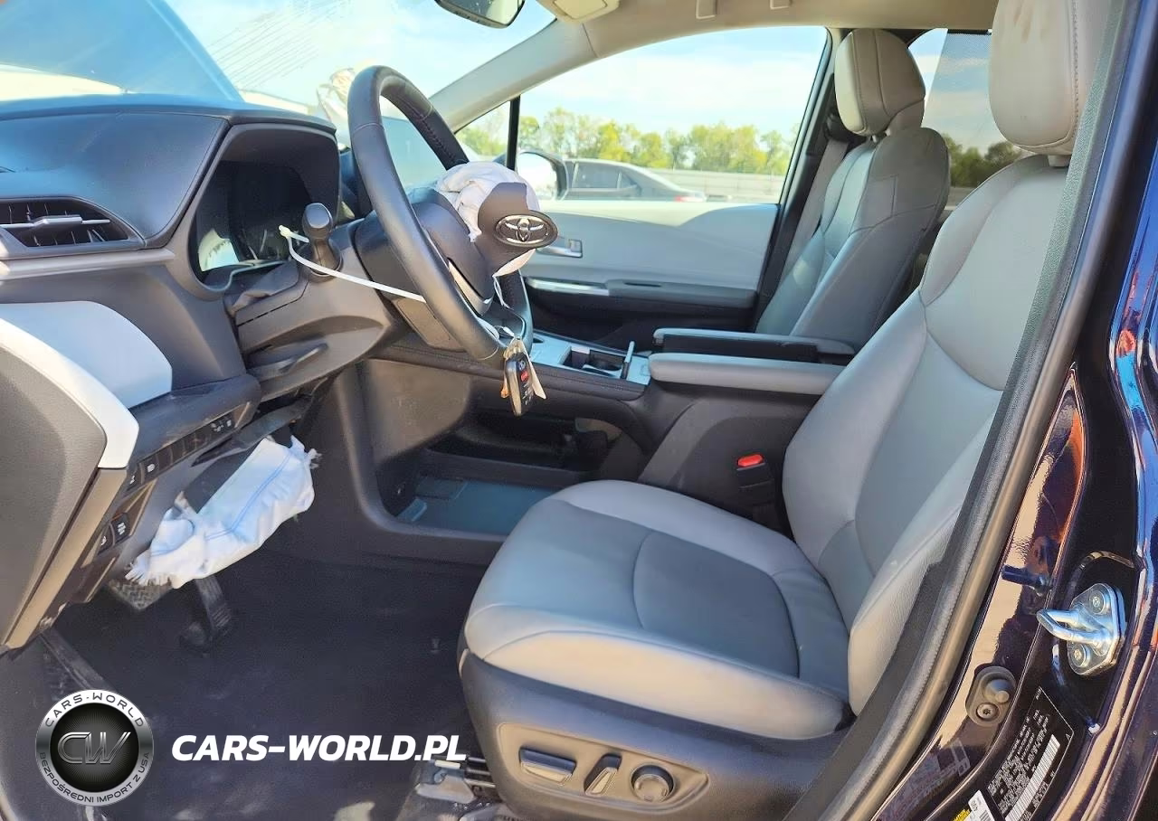 2025 Toyota Sienna Xle 8-Passenger VIN:5TDYRKEC6SS256098 - 7