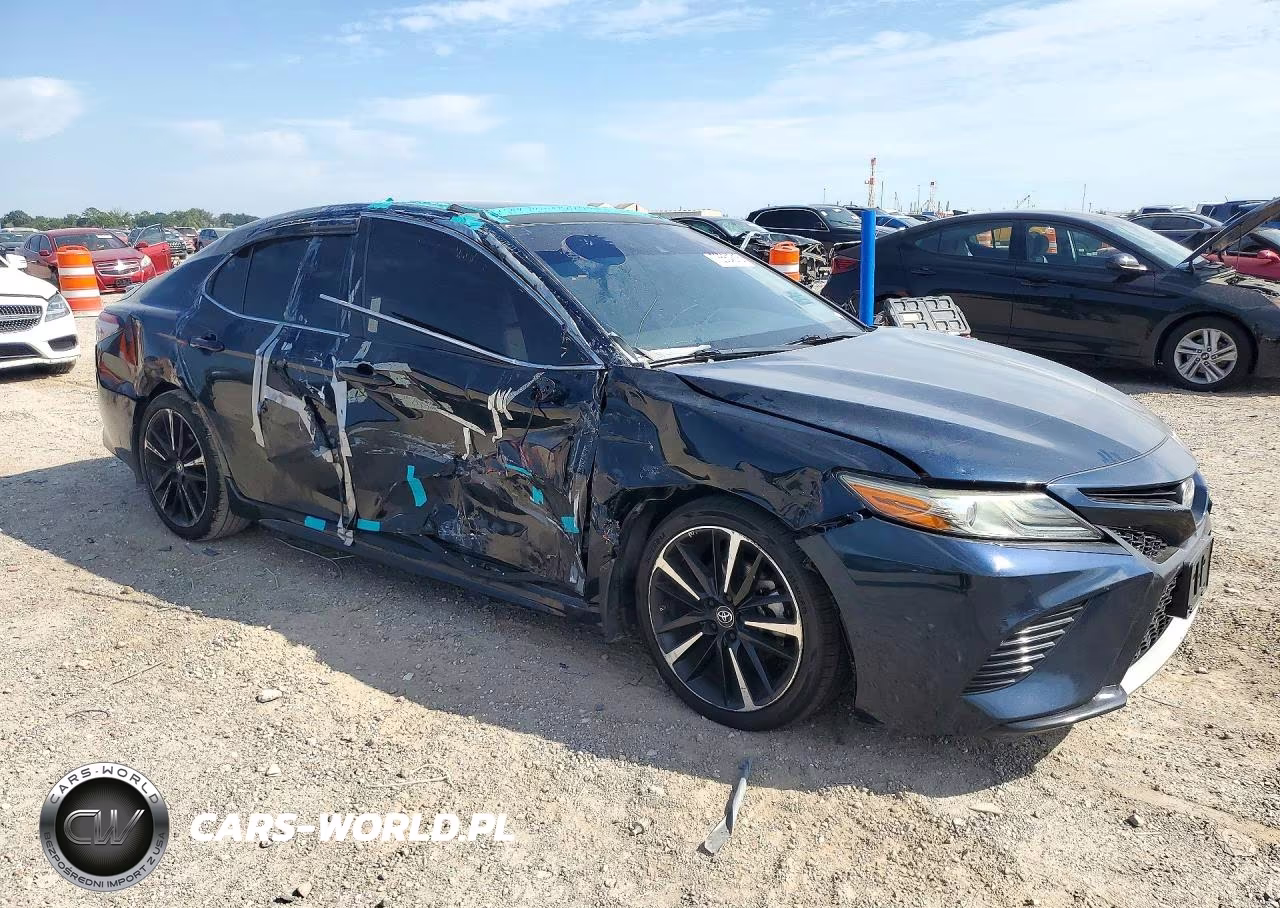 2019 Toyota Camry Xse VIN:4T1B61HK6KU770889 - 4